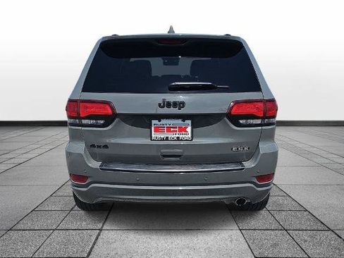 Used 2021 Jeep Grand Cherokee Laredo X AWD/4WD image 6