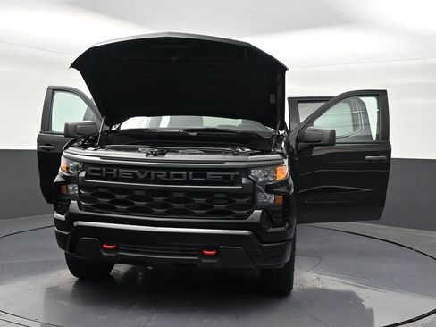 Used 2023 Chevrolet Silverado 1500 Custom Trail Boss w/ LPO, Dark Essentials Package AWD/4WD image 36