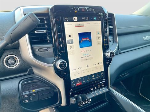 Used 2024 RAM 2500 Laramie w/ Safety Group image 15