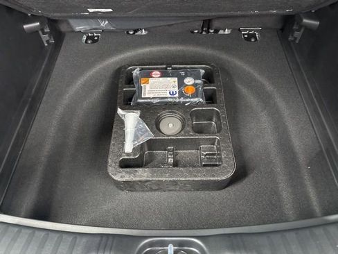 New 2026 Jeep Compass Latitude image 8