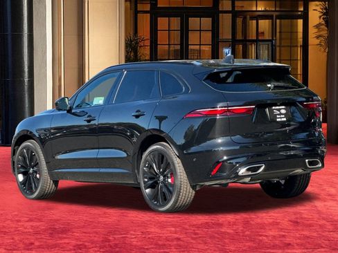New 2026 Jaguar F-PACE R-Dynamic S image 4