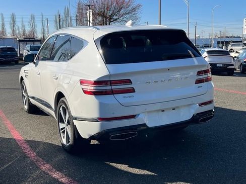 Used 2023 Genesis GV80 2.5T w/ Prestige 20" Package image 9