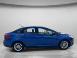 Used 2018 Ford Focus SE image 2