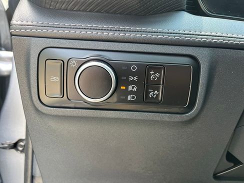 Used 2025 Ford Mustang Premium RWD image 34
