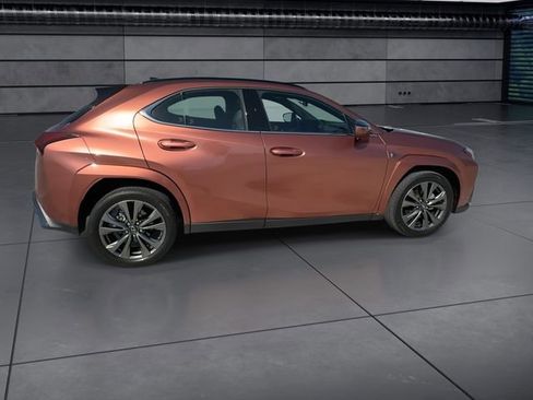 Used 2025 Lexus UX 300h FWD w/ Accessory Package (Z2) image 8