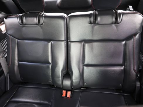 Used 2025 Ford Explorer ST AWD/4WD image 17