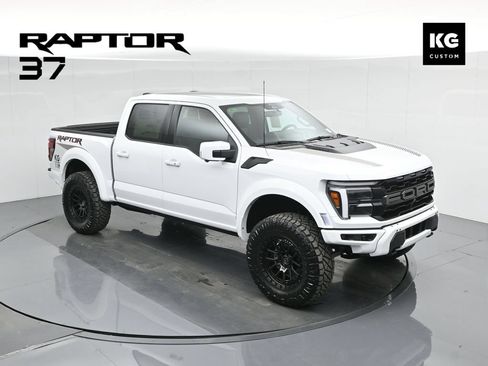 Used 2025 Ford F150 Raptor AWD/4WD image 40