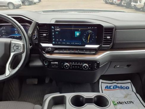 Used 2024 Chevrolet Silverado 1500 RST image 13
