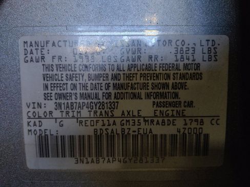 Used 2016 Nissan Sentra S FWD image 33