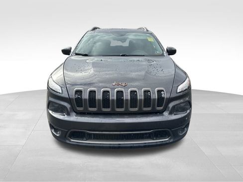 Used 2016 Jeep Cherokee 75th Anniversary image 2