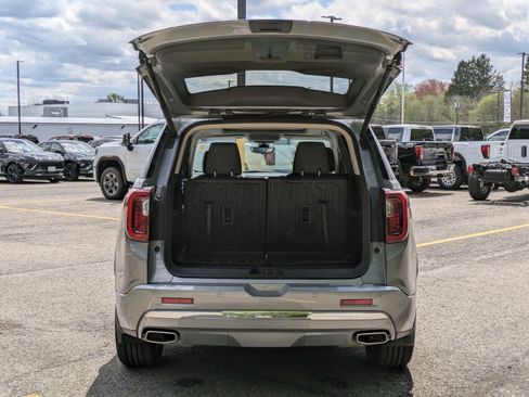 Certified 2023 GMC Acadia Denali w/ Denali Ultimate Package AWD/4WD image 33