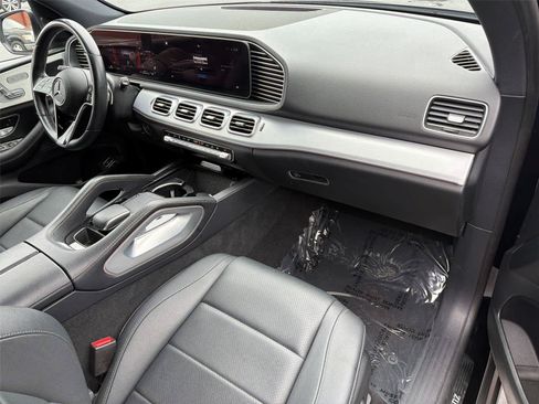 Used 2024 Mercedes-Benz GLE 450e 4MATIC image 13