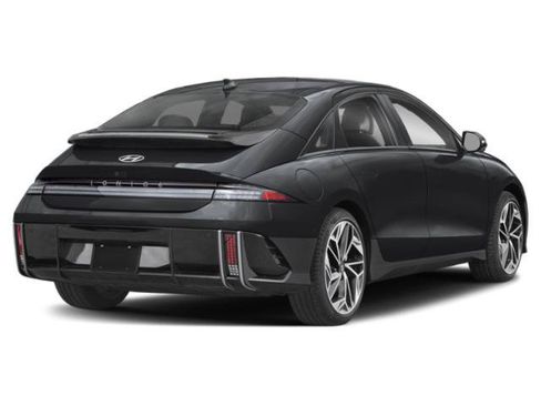 Certified 2025 Hyundai Ioniq 6 Limited AWD/4WD image 2