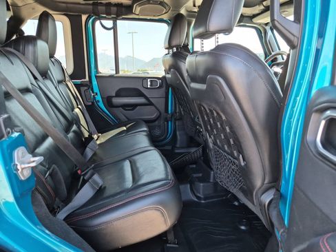 Used 2019 Jeep Wrangler Unlimited Rubicon AWD/4WD image 29