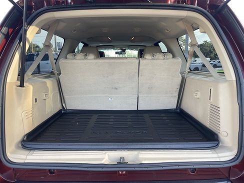 Used 2016 Lincoln Navigator L Reserve AWD/4WD image 36