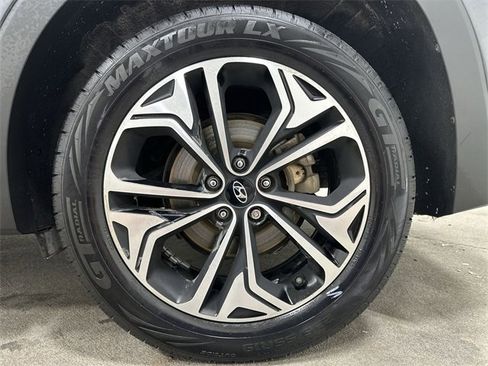 Used 2020 Hyundai Santa Fe SEL image 14