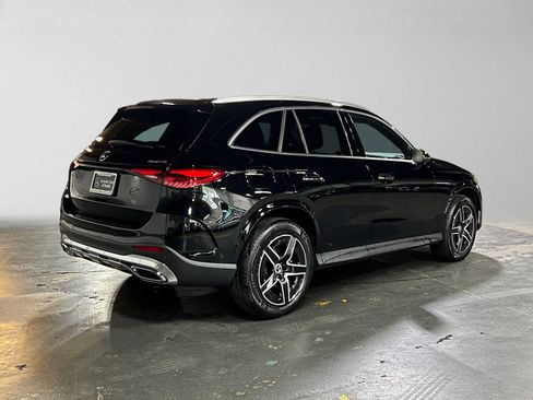 Certified 2026 Mercedes-Benz GLC 300 4MATIC image 4