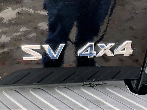 Used 2017 Nissan Frontier SV w/ SV Value Truck Package image 7