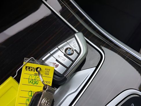 Used 2021 BMW X5 sDrive40i w/ Premium Package RWD image 26