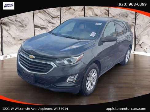 Used 2019 Chevrolet Equinox LS w/ LS Convenience Package image 1