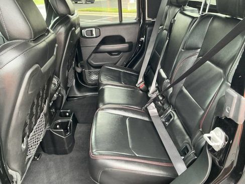 Used 2020 Jeep Gladiator Rubicon AWD/4WD image 17