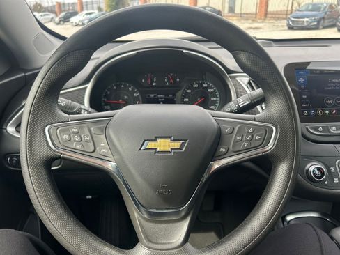 Used 2024 Chevrolet Malibu LT image 28