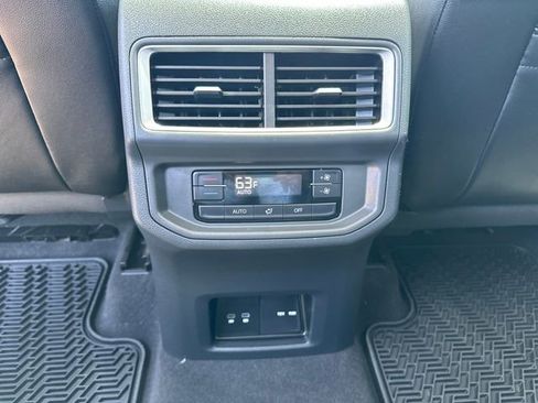 Certified 2024 Volkswagen Atlas SE AWD/4WD image 33