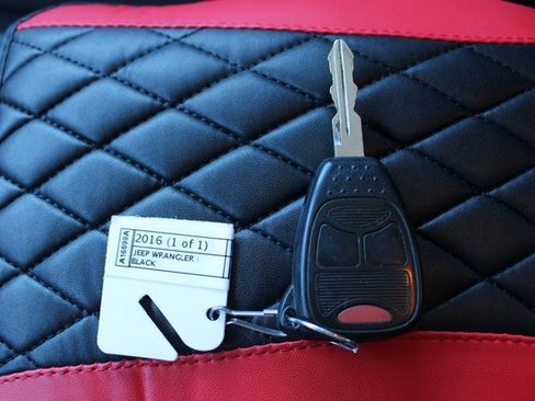 Used 2016 Jeep Wrangler Unlimited Sport w/ Quick Order Package 24S image 25