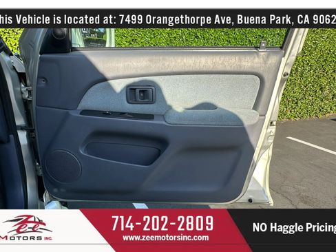 Used 2000 Toyota 4Runner SR5 RWD image 38