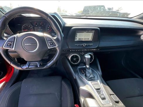 Used 2017 Chevrolet Camaro LT RWD image 14