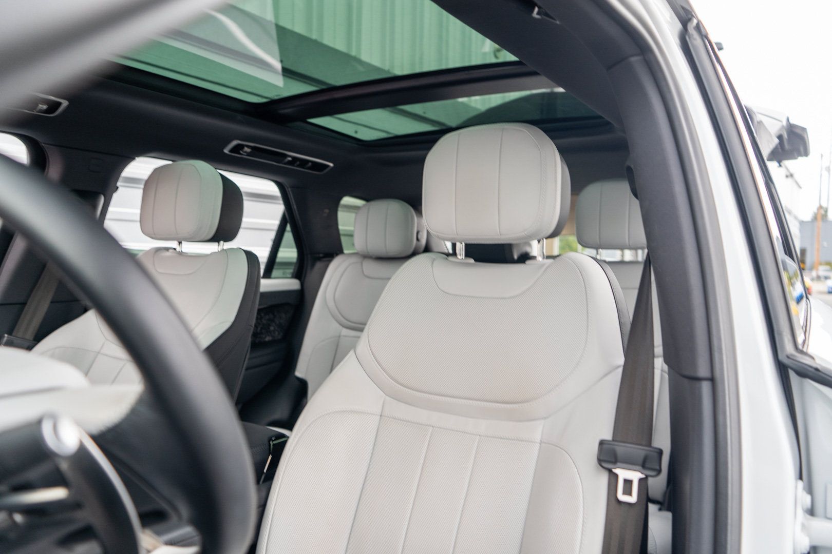 Used 2023 Land Rover Range Rover Sport SE Dynamic AWD/4WD image 9