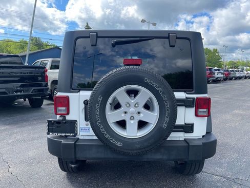 Used 2016 Jeep Wrangler Sport w/ Quick Order Package 24S AWD/4WD image 5
