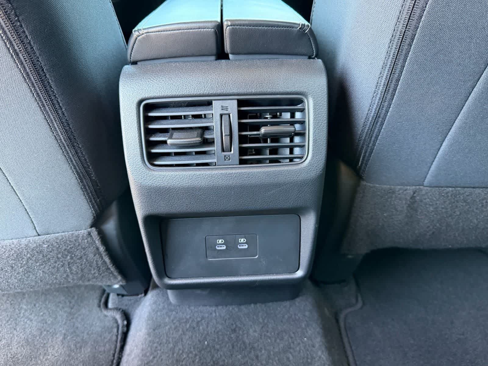 Used 2026 Nissan Rogue SV FWD image 18