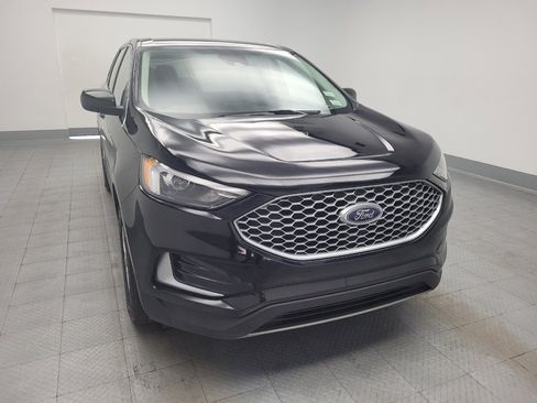 Used 2024 Ford Edge SEL image 14