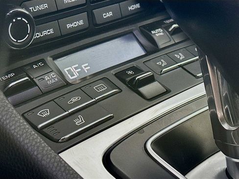 Certified 2017 Porsche 911 Targa 4S image 20