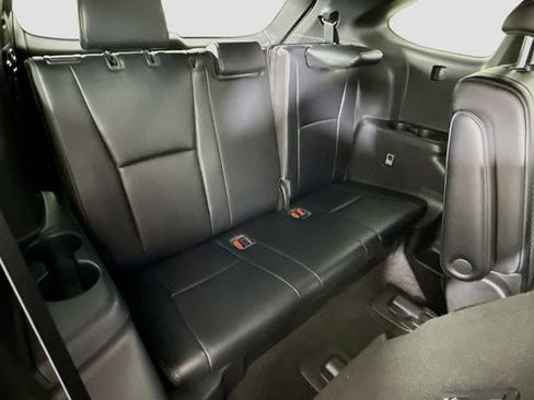 Used 2023 Toyota Highlander XSE FWD image 27