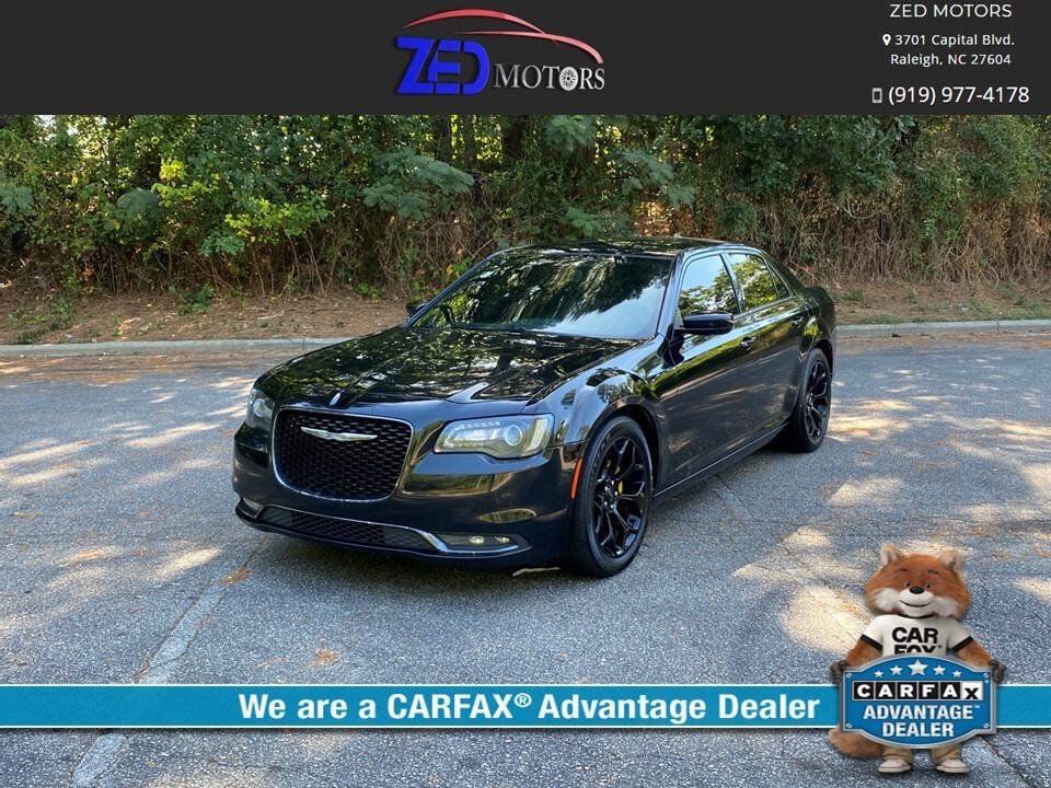 Used 2019 Chrysler 300 S RWD image 1