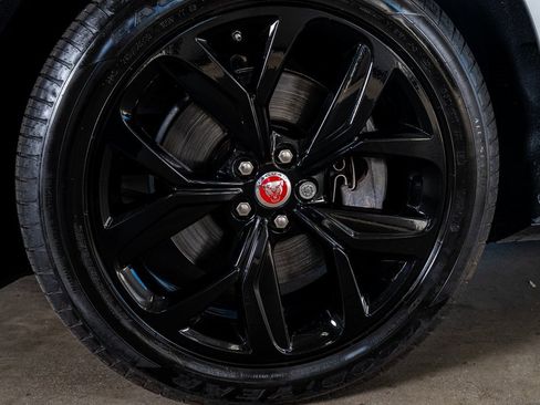 Used 2020 Jaguar I-PACE S image 10