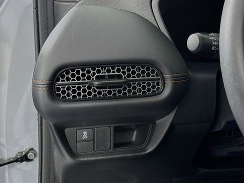 Certified 2023 Honda HR-V Sport image 10