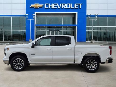 New 2026 Chevrolet Silverado 1500 LT w/ Texas Edition Plus AWD/4WD image 3
