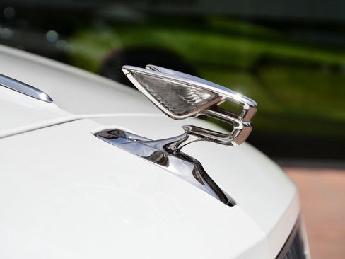 Used 2022 Bentley Flying Spur V8 AWD/4WD image 7