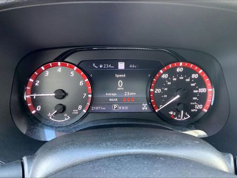 Used 2023 Nissan Frontier PRO-4X w/ Pro Convenience Package image 10