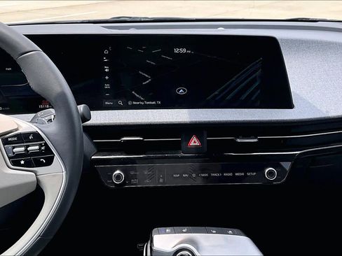 Used 2023 Kia EV6 Wind RWD image 6