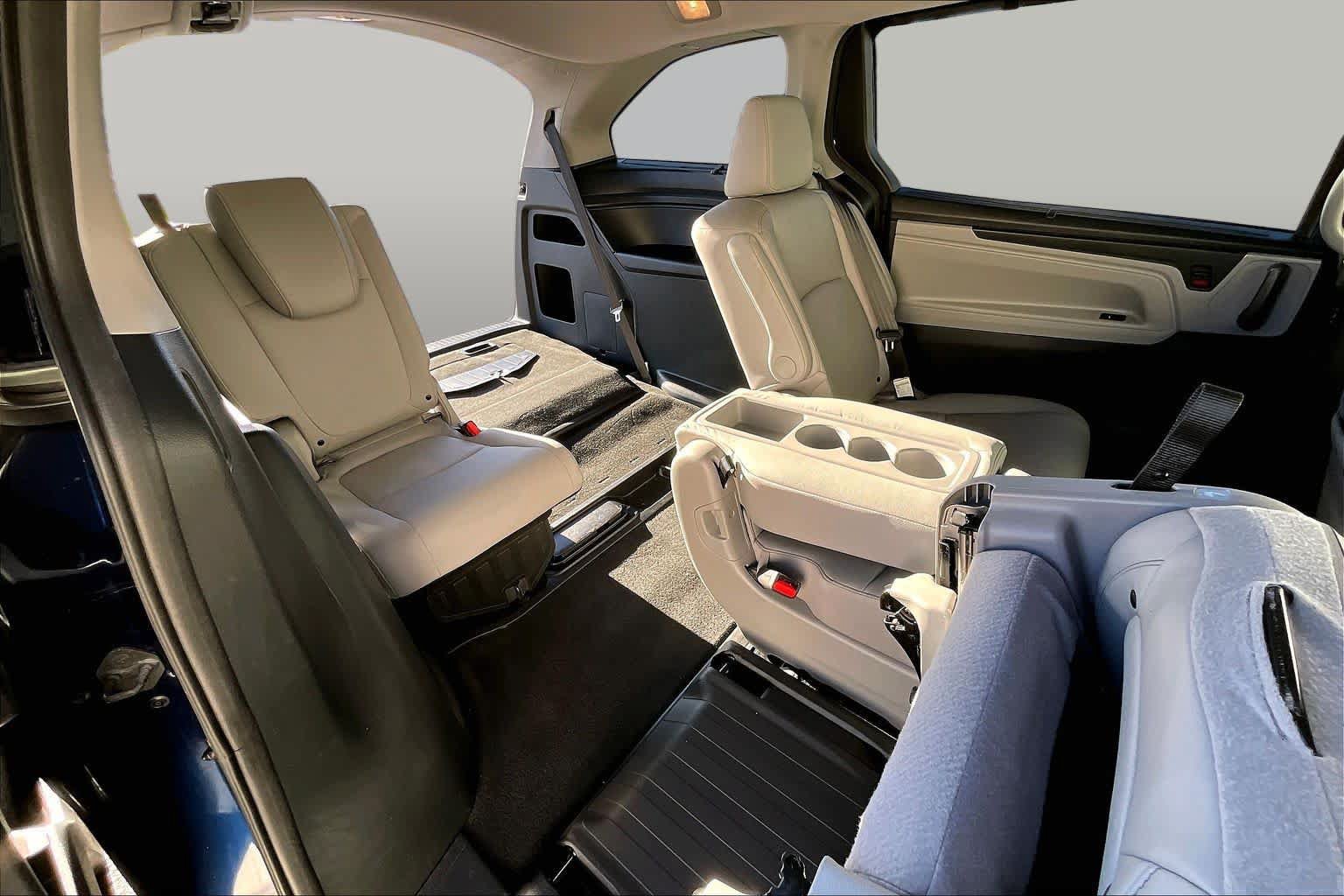 Used 2024 Honda Odyssey Touring image 21