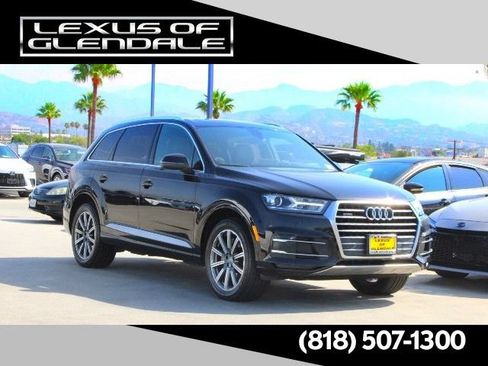 Used 2019 Audi Q7 2.0T Premium w/ Convenience Package AWD/4WD image 1