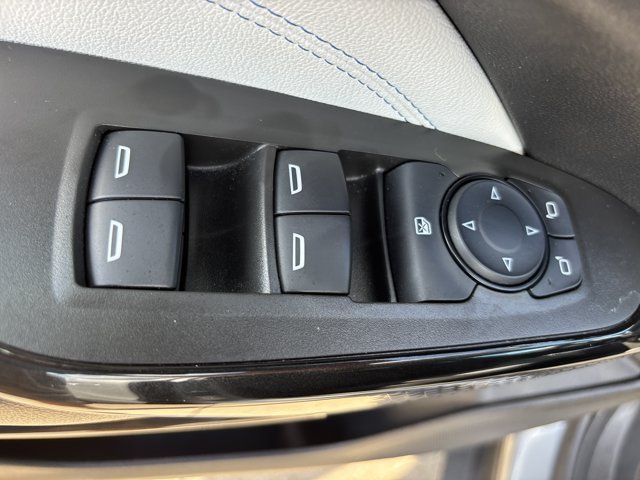 Used 2024 Chevrolet Trax LT w/ Driver Confidence Package FWD image 20