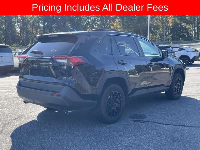 Used 2023 Toyota RAV4 XLE w/ Convenience Package AWD/4WD image 5