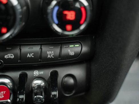 Used 2019 MINI Cooper 2-Door Hardtop image 21