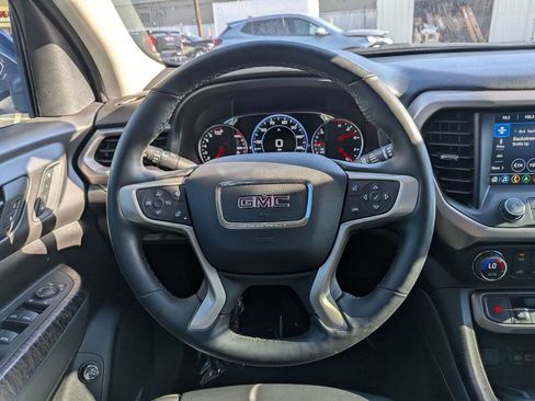 Used 2023 GMC Acadia Denali AWD/4WD image 19