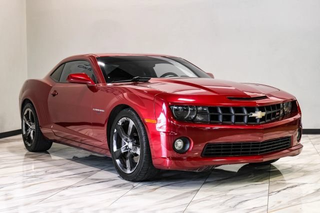 Used 2011 Chevrolet Camaro SS w/ RS Package RWD image 9